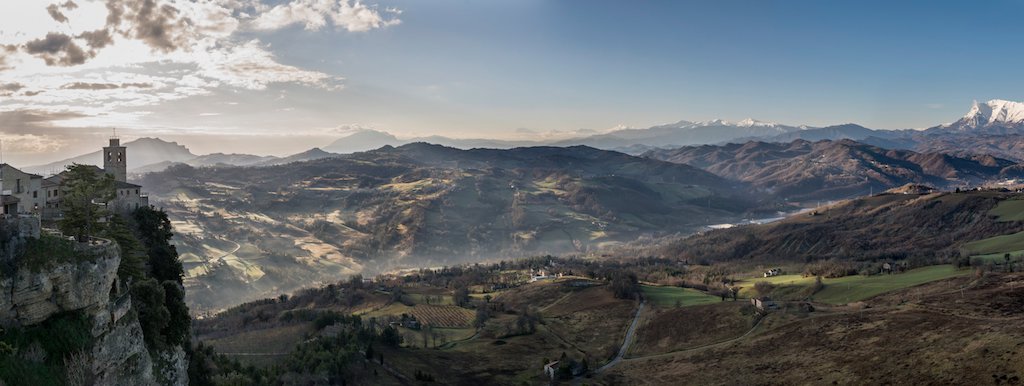 Viewpoints and natural terraces