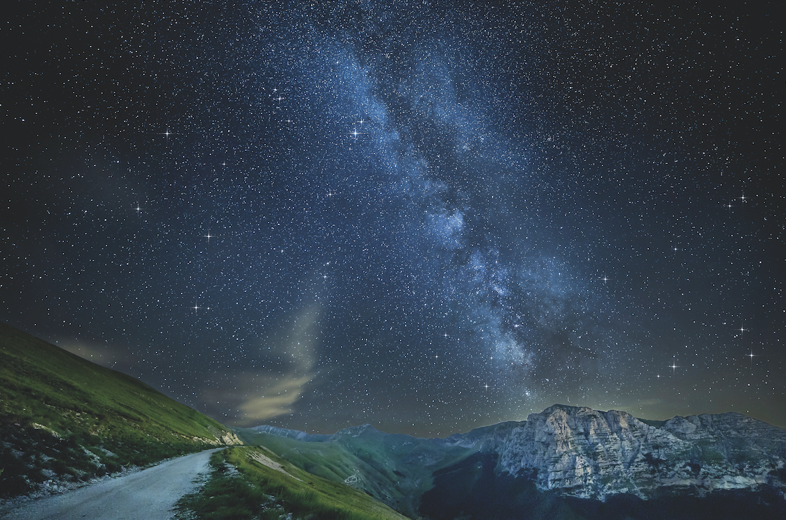 Di notte le Marche si mostrano in tutta la loro bellezza