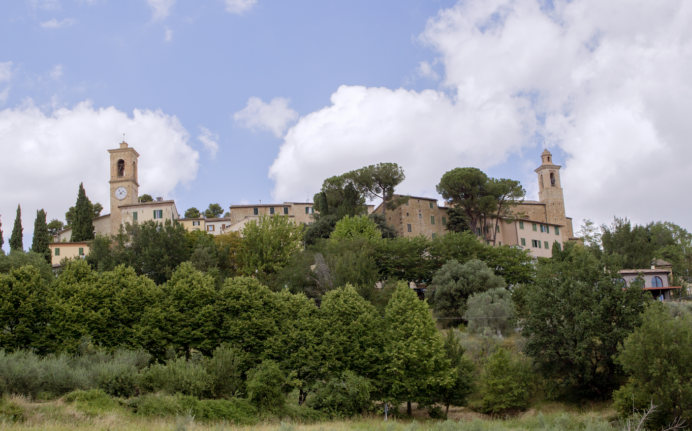 Castelbellino Skyline