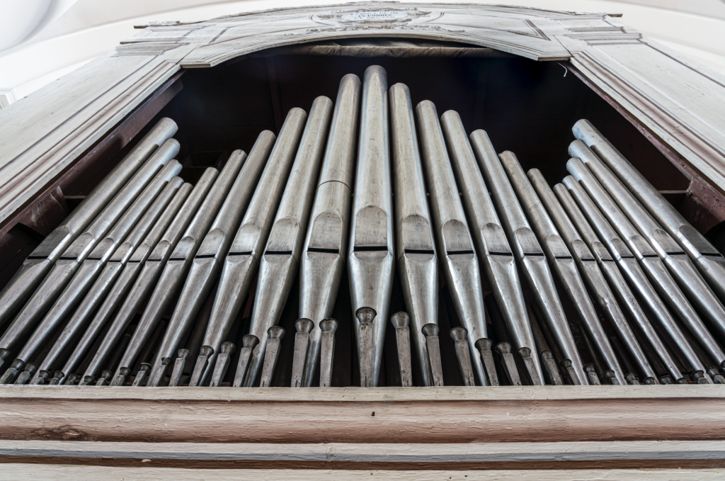 Collegiata San Leonardo_organo