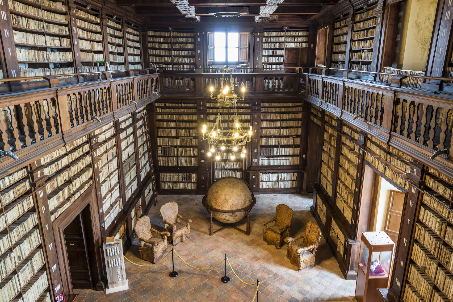 Biblioteca comunale di Fermo