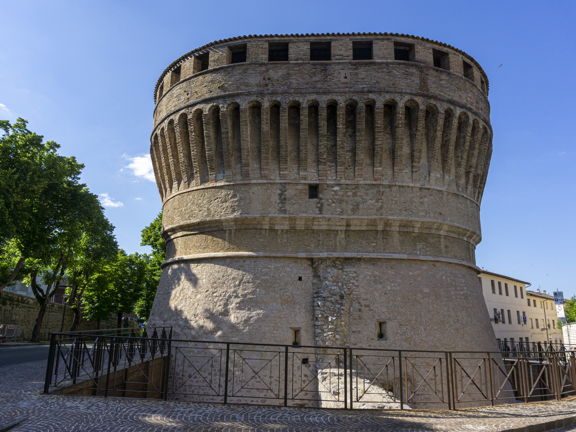 Il Torrione martiniano di Cagli